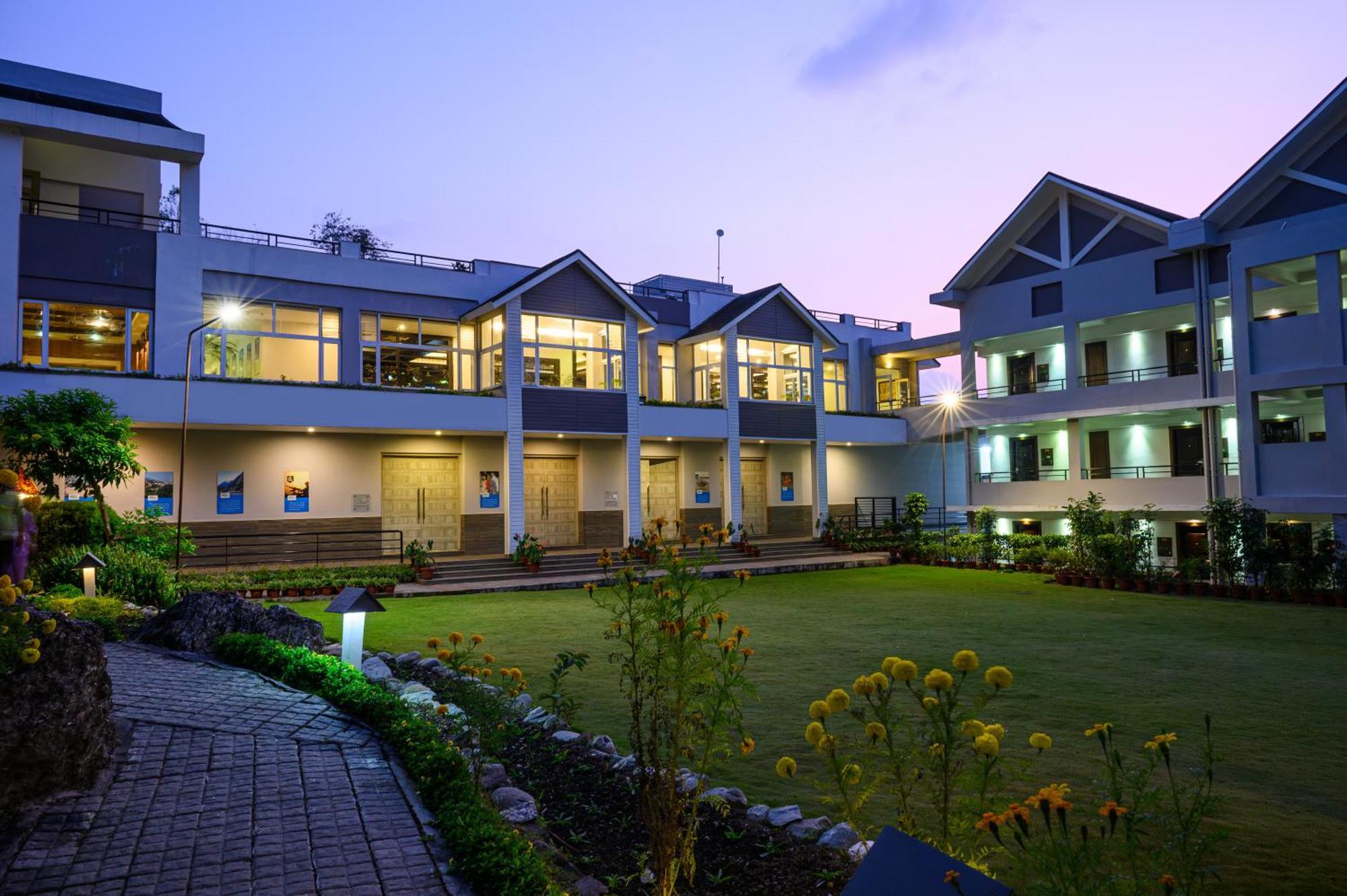 Sinclairs Retreat Kalimpong Hotel Exterior photo